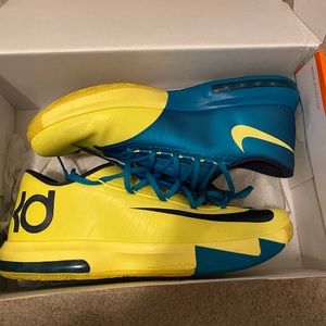KD VI
